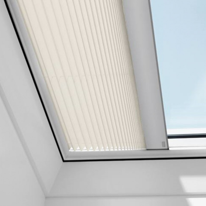 Velux FMK Energoefektīvās gaismu necaurlaidīgās žalūzijas virsgaismas logam, ar elektrisko vadību, 100x150cm, baltas